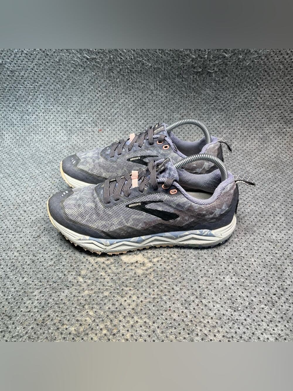 Brooks Caldera 3 Trail Running Shoes Size 8 Women’s
